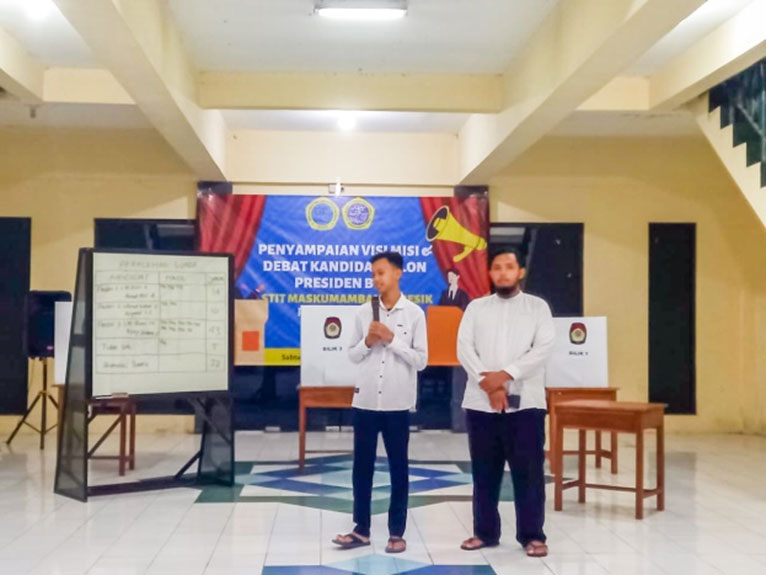 Pesta Demokrasi : Kampanye Lisan Penyampaian Visi Dan Misi & Debat Kandidat Calon Presiden BEM