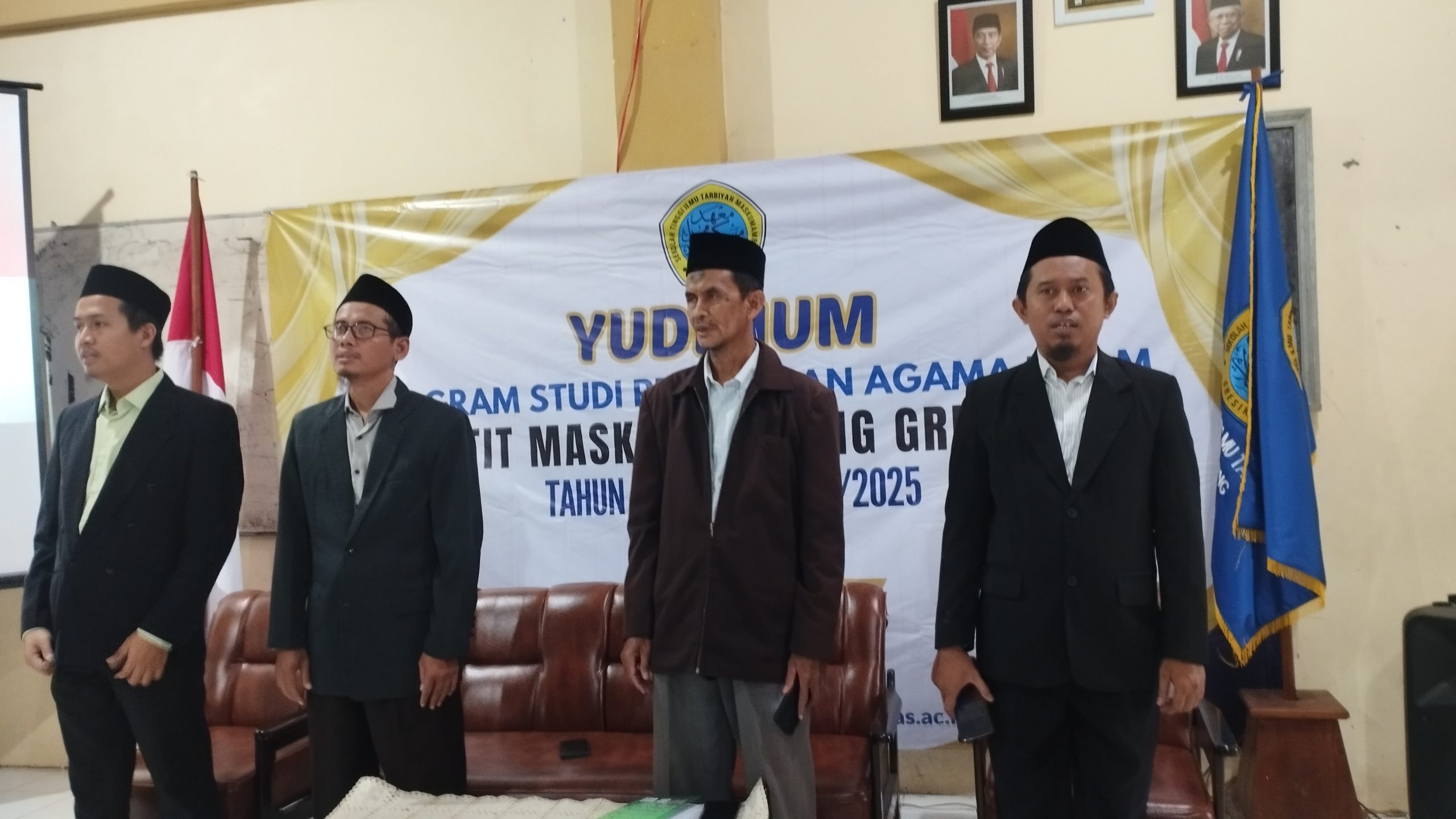 Yudisium STITMAS : Direktur Pendidikan Tinggi Yayasan Harap Peran Aktif Alumni